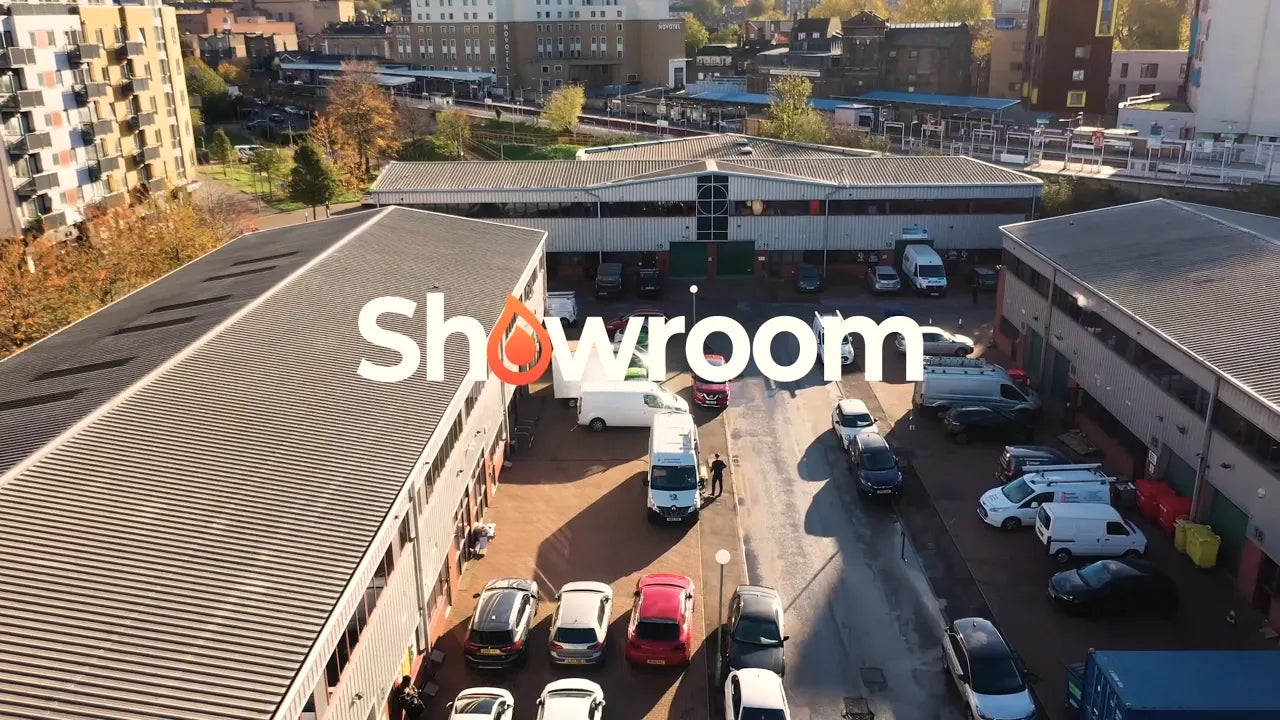 Indlæs video: Video af pejseshowroom i Greenwich, London.