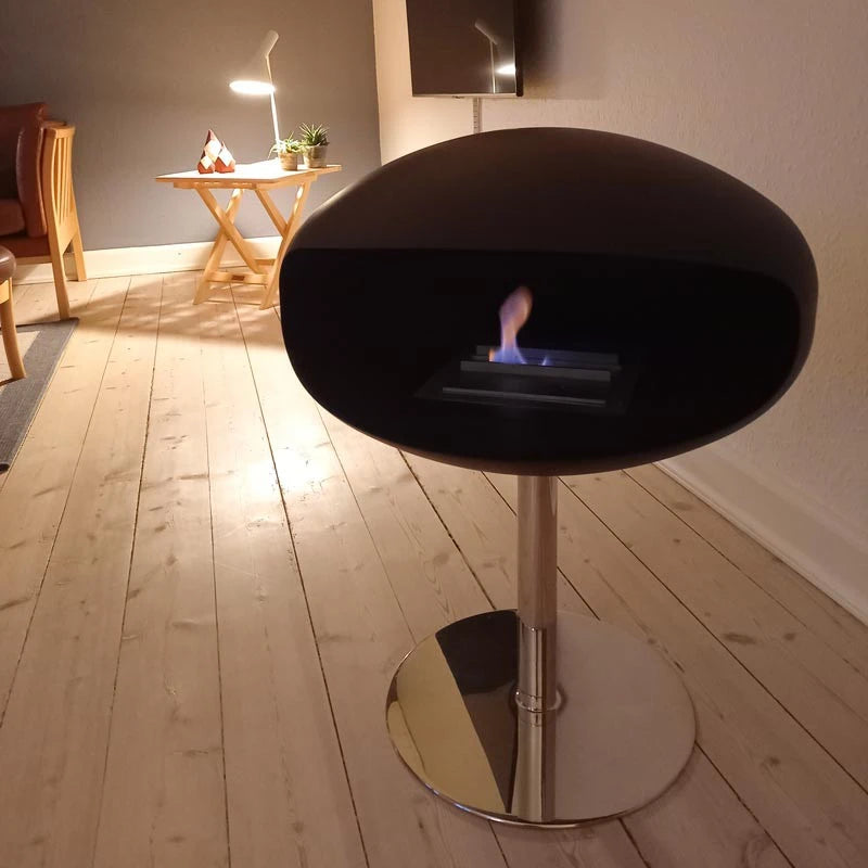 Cocoon Pedestal med stålfod - Sort