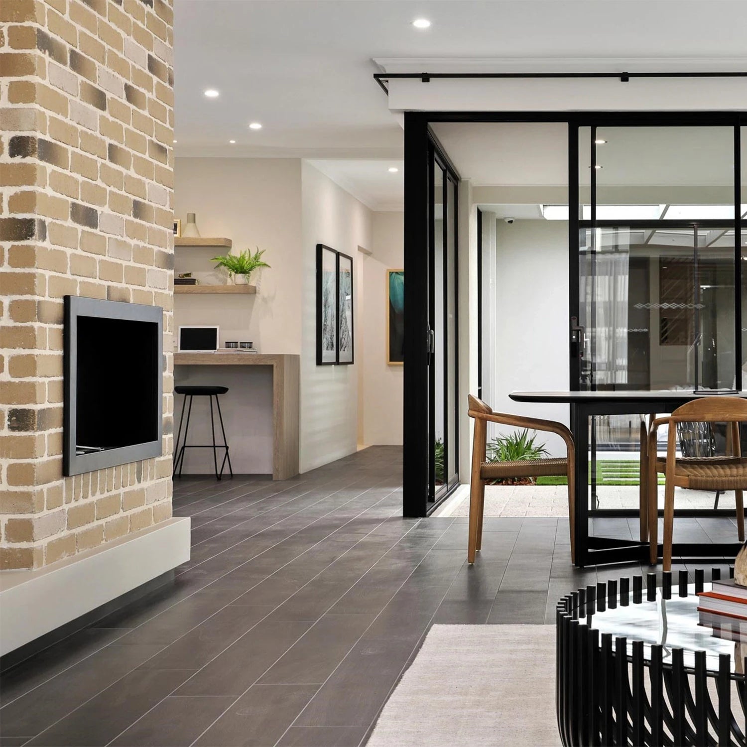 Icon Fires Slimline Firebox SFB1350 - Sort