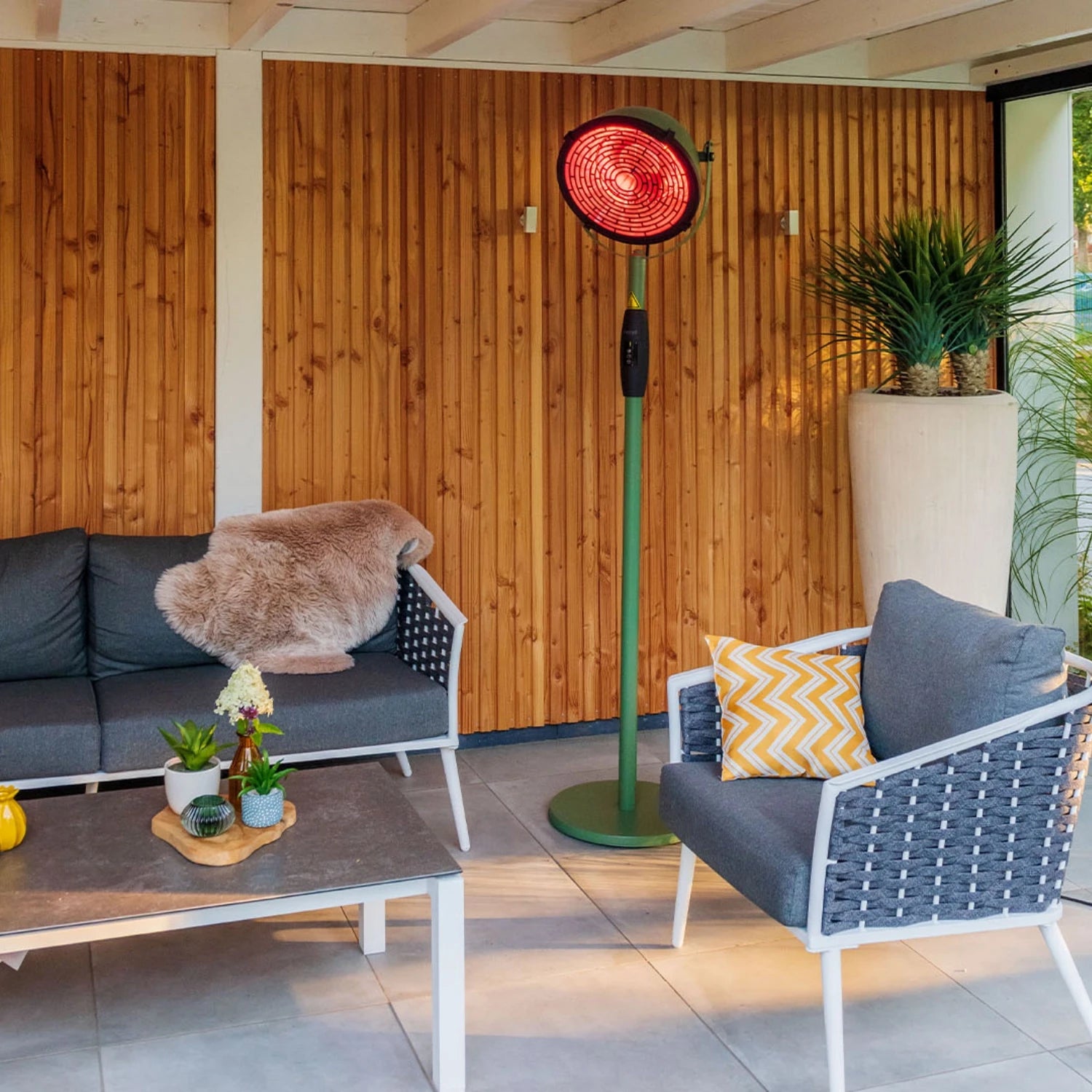Indus Stående Terrassevarmer 2100W